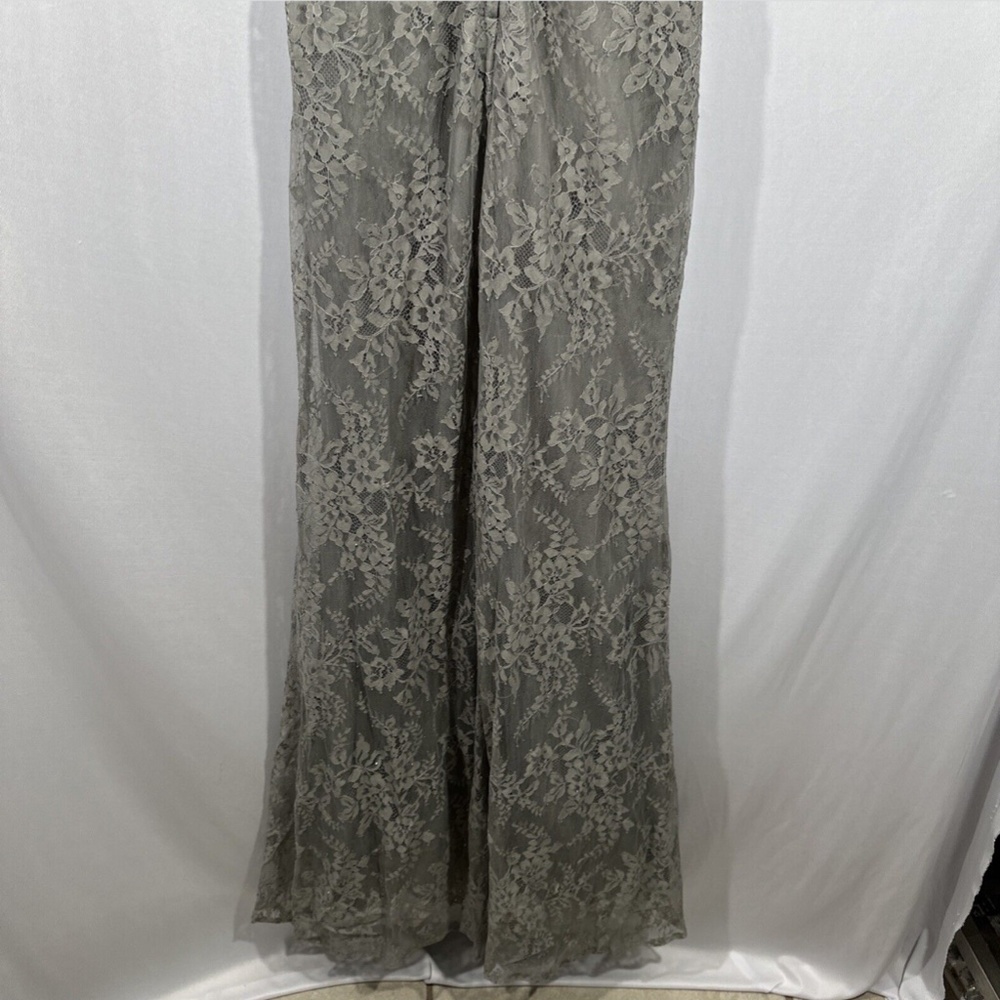 NEW $469 La Femme [ size 2 ] Portrait Neck Sparkle Lace Gown in Platinum‎ - Picture 11 of 13